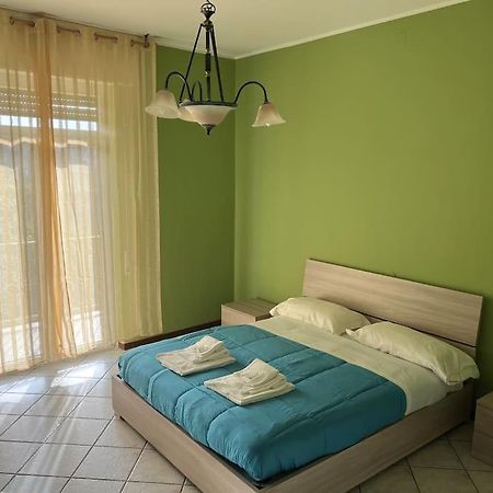 Orio Relax 24H Airport 1 - 3 Minute From Arrival By Bus Apartment Бергамо Екстериор снимка