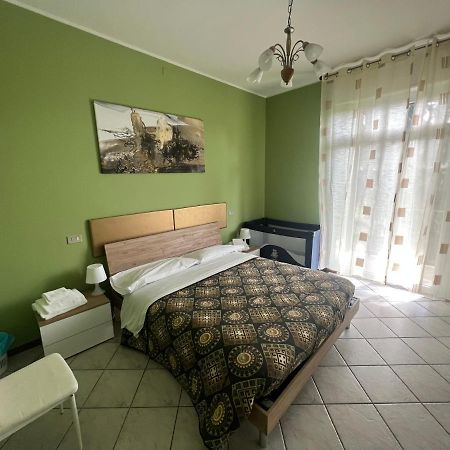 Orio Relax 24H Airport 1 - 3 Minute From Arrival By Bus Apartment Бергамо Екстериор снимка